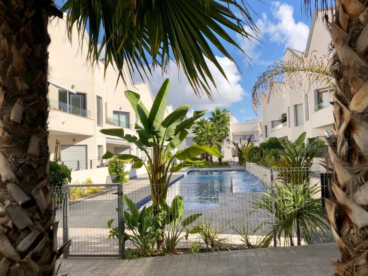 Villa Amalia 54 Torrevieja Luaran gambar
